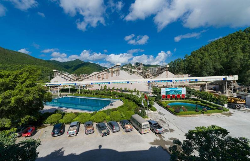 江門泰盛石場(chǎng).jpg 江門泰盛石場(chǎng).jpg